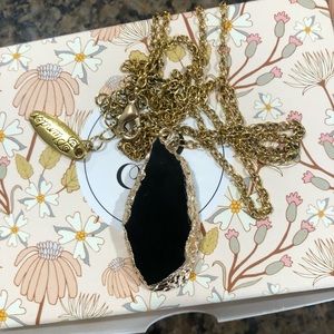Frannie necklace from Plunder